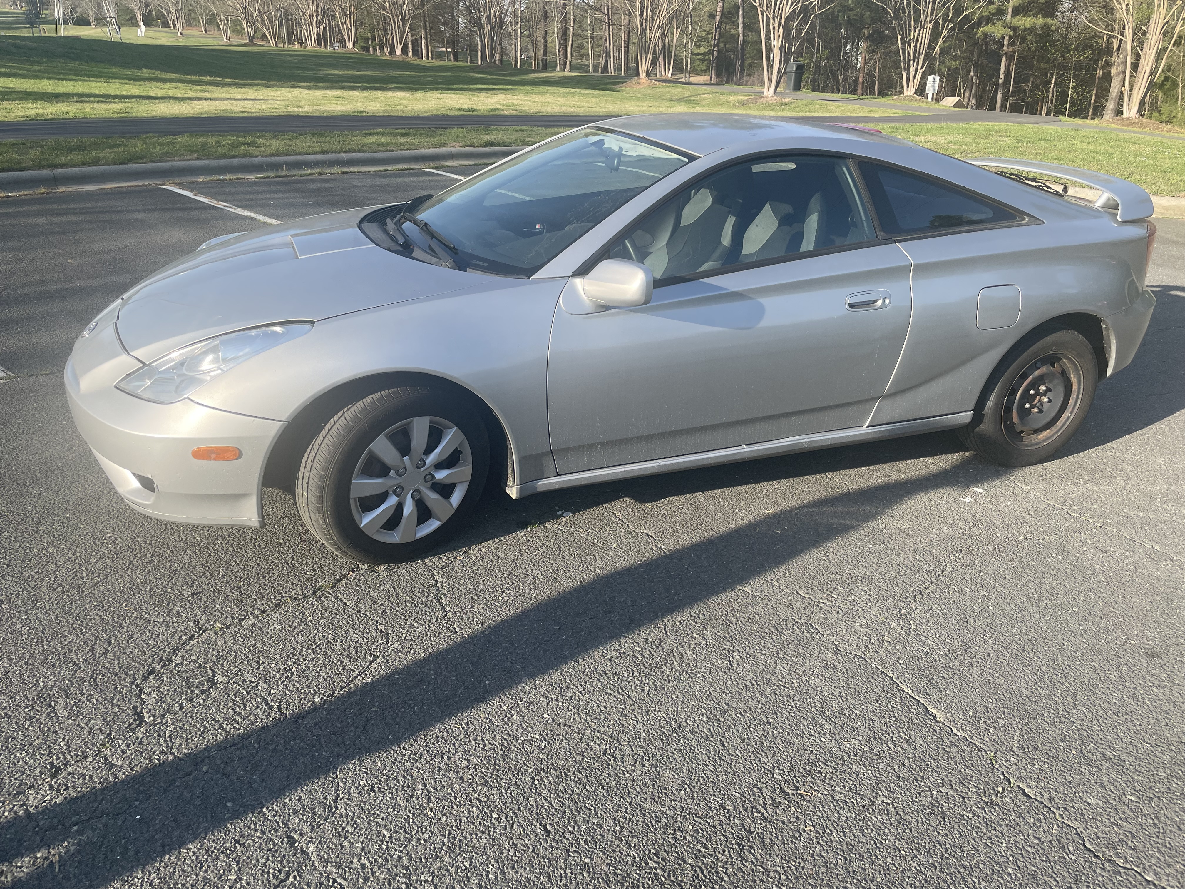 Used 2003 Toyota Celica GT FWD image 2