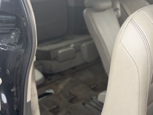 Used 2019 Toyota Sienna XLE image 24