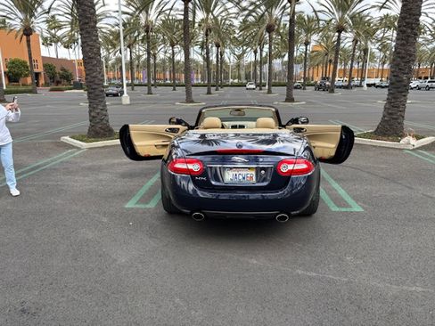 Used 2015 Jaguar XK Convertible image 4