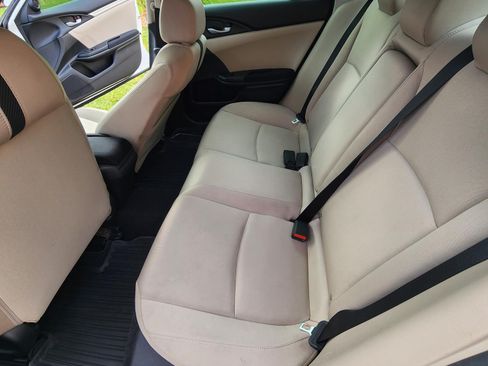 Used 2017 Honda Civic EX image 8