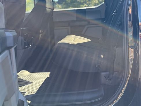 Used 2020 Ford F150 XL w/ Equipment Group 101A Mid image 11