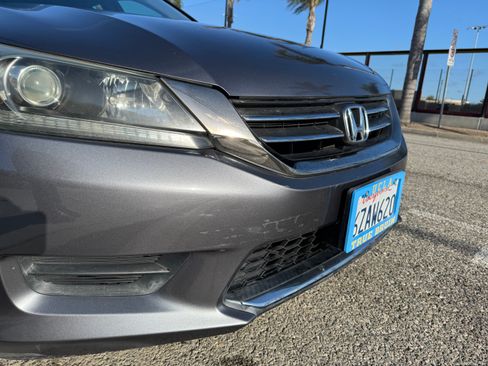 Used 2013 Honda Accord LX image 8