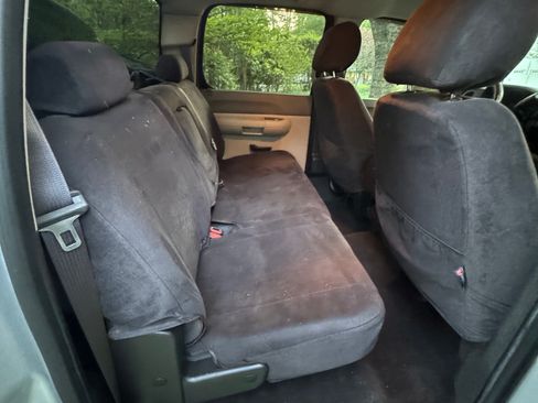 Used 2013 Chevrolet Silverado 1500 W/T AWD/4WD image 13