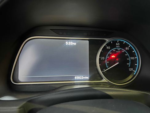 Used 2019 Nissan Leaf SL Plus image 21