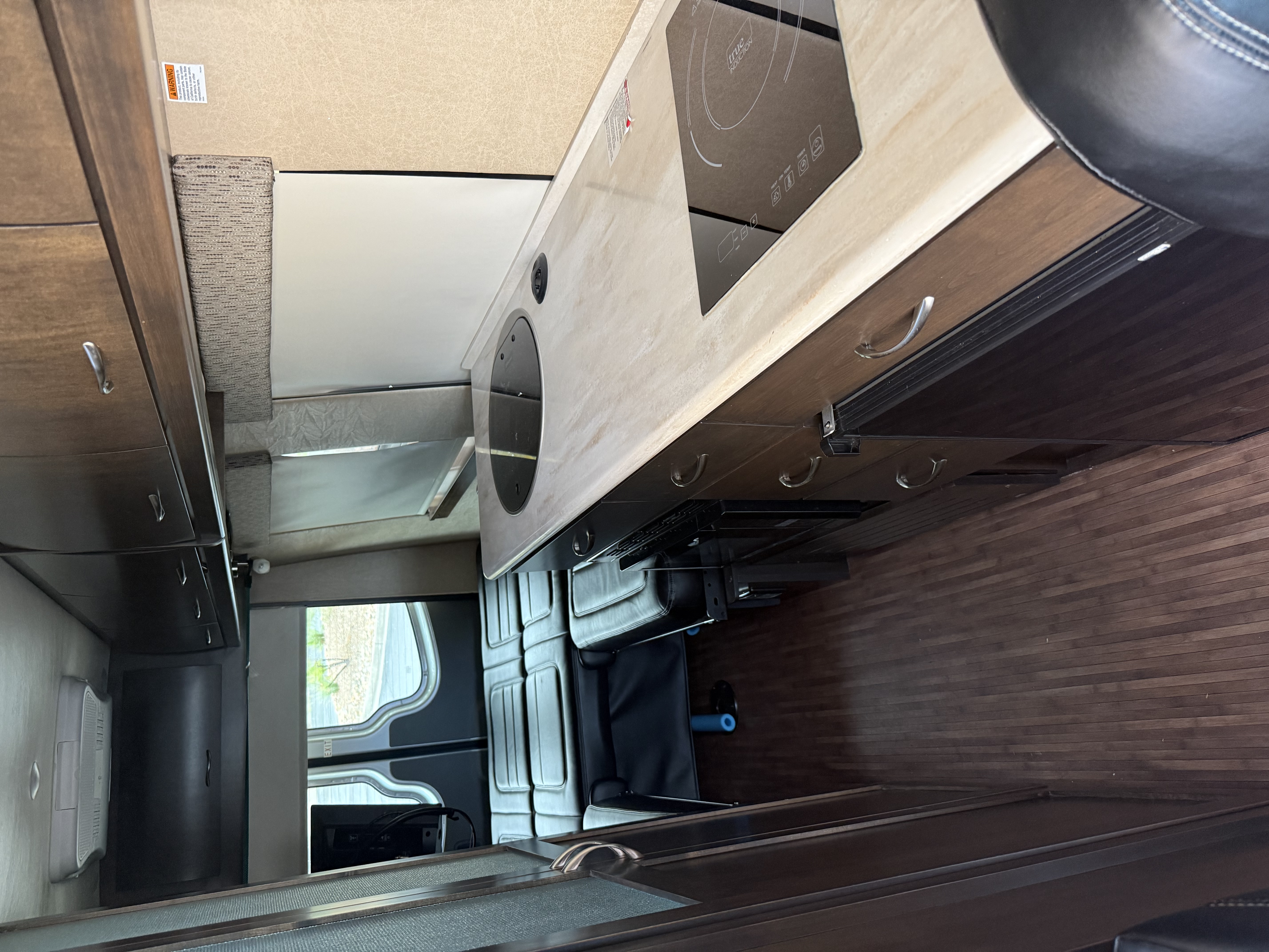 Used 2016 Mercedes-Benz Sprinter 3500 image 9