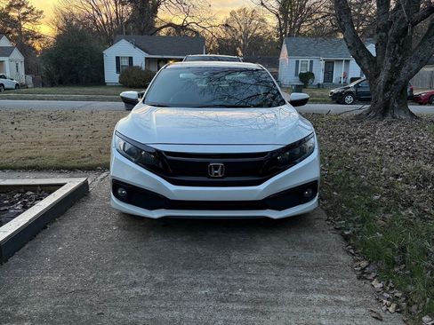 Used 2019 Honda Civic Sport image 5
