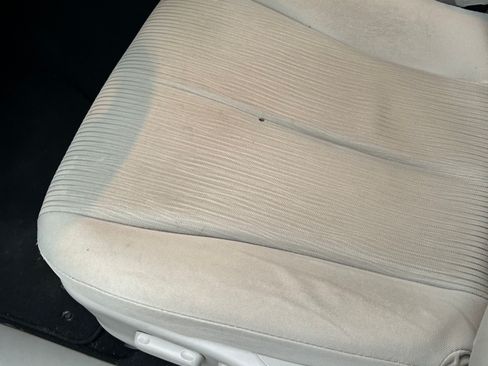 Used 2011 Toyota Venza AWD image 13