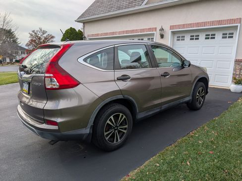 Used 2015 Honda CR-V LX image 17