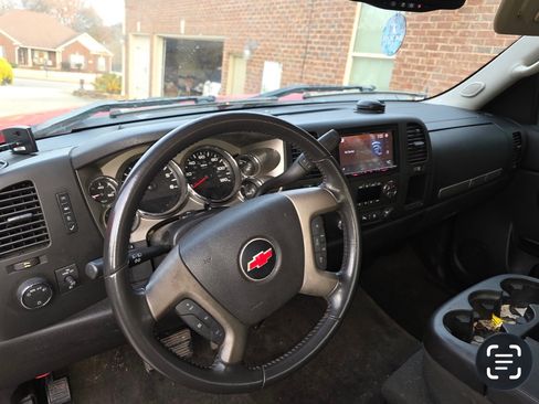 Used 2011 Chevrolet Silverado 1500 LT w/ All-Star Edition image 4