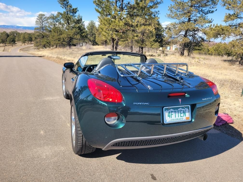 Used 2006 Pontiac Solstice Convertible w/ Premium Package RWD image 9