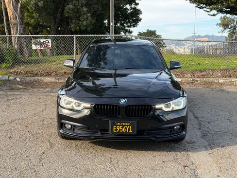 Used 2018 BMW 328d 328d Sedan 4D w/ Shadow Sport Edition image 2