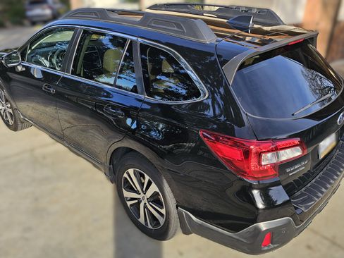 Used 2019 Subaru Outback 2.5i Limited w/ Popular Package #2 image 5