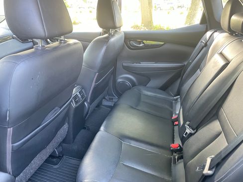 Used 2019 Nissan Rogue Sport SL w/ Premium Package AWD/4WD image 9