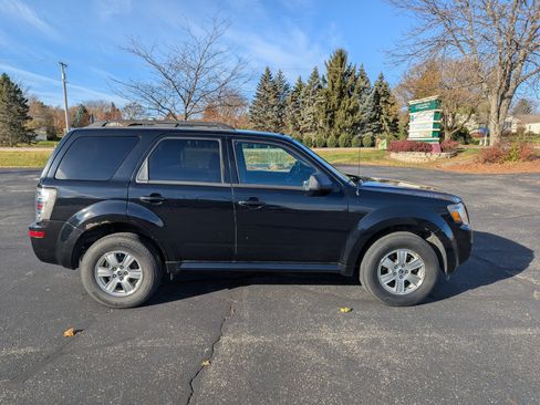 Used 2010 Mercury Mariner 2WD image 4