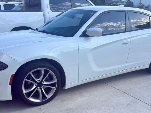 Used 2015 Dodge Charger SXT w/ Premium Group RWD image 2