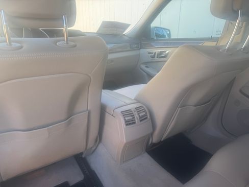 Used 2011 Mercedes-Benz E 350 Sedan image 12
