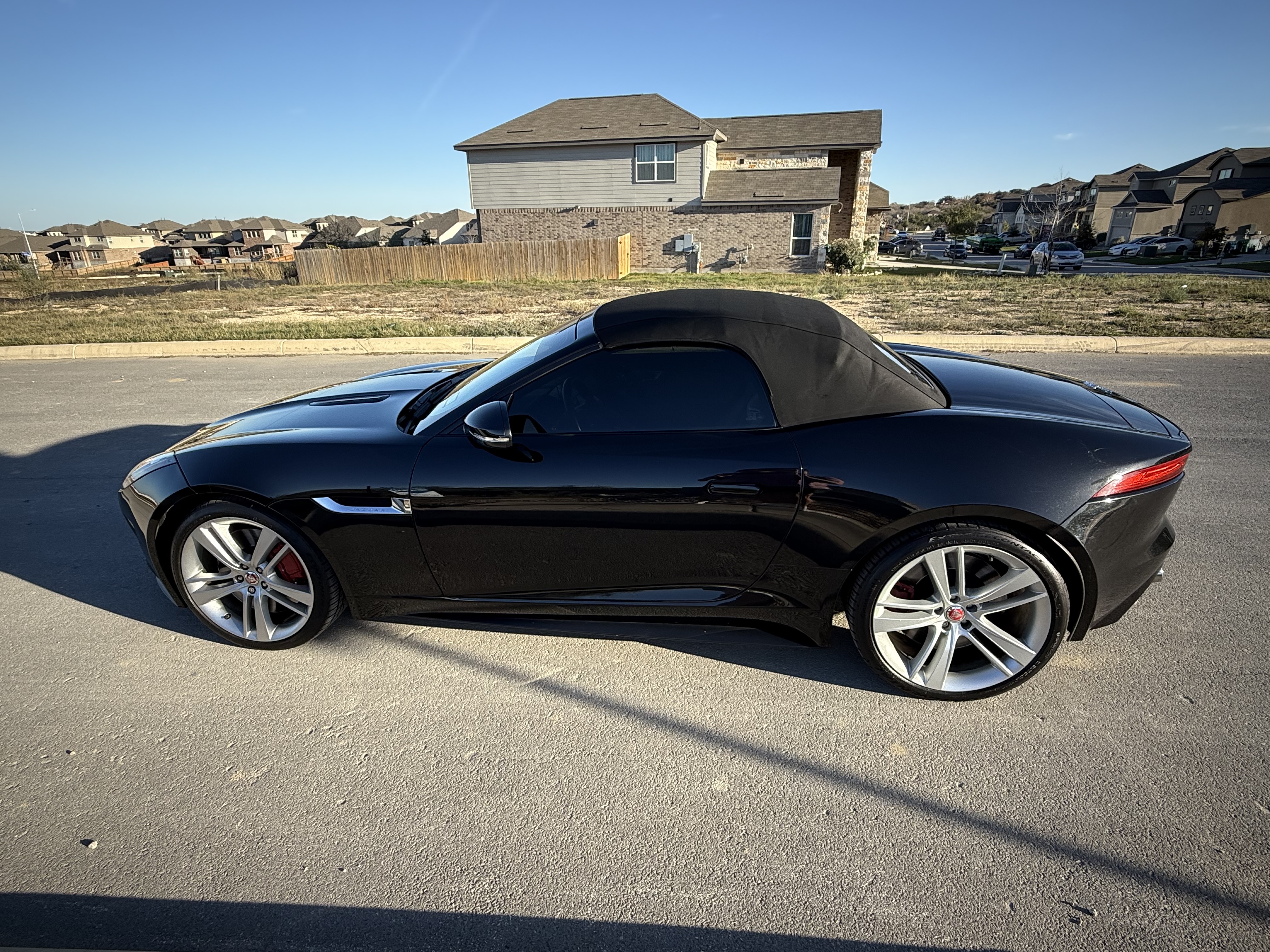 Used 2015 Jaguar F-TYPE S RWD image 1