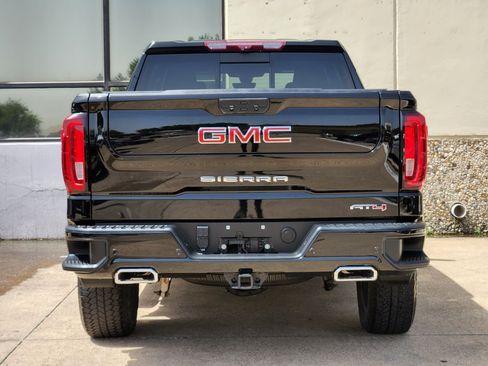 Used 2020 GMC Sierra 1500 AT4 w/ AT4 Premium Package AWD/4WD image 6