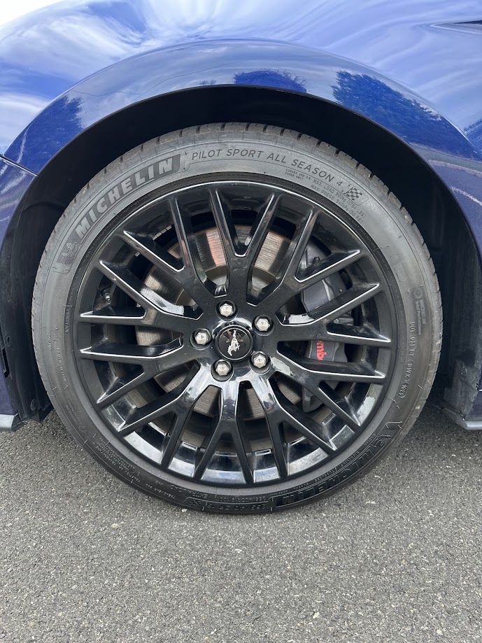 Used 2019 Ford Mustang GT Premium w/ GT Performance Package RWD image 22