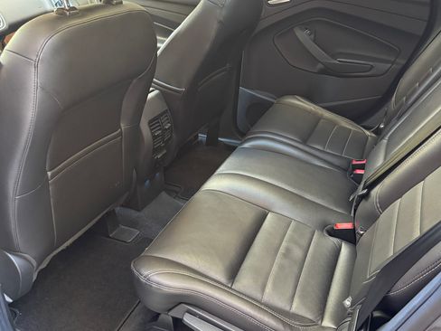 Used 2014 Ford Escape Titanium w/ Equipment Group 401A AWD/4WD image 9