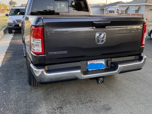 Used 2021 RAM 1500 Big Horn RWD image 2