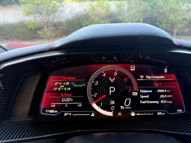 Used 2023 Chevrolet Corvette Stingray Premium Cpe w/ Z51 Performance Package RWD image 5