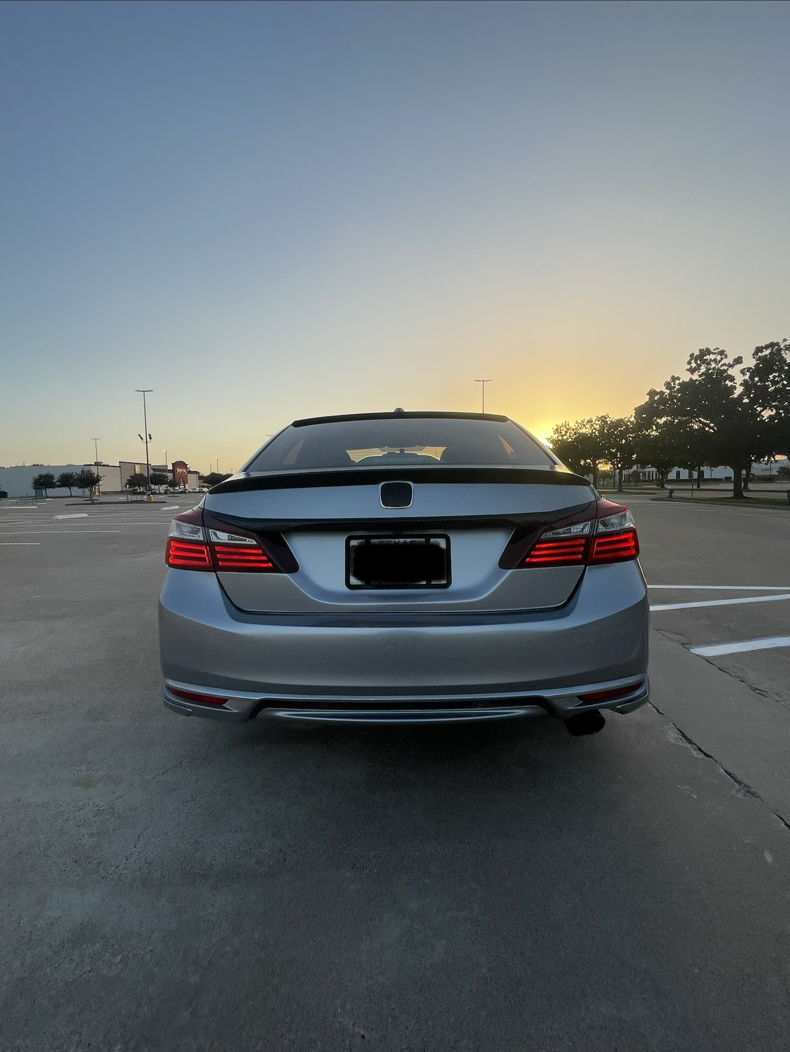 Used 2016 Honda Accord EX image 10