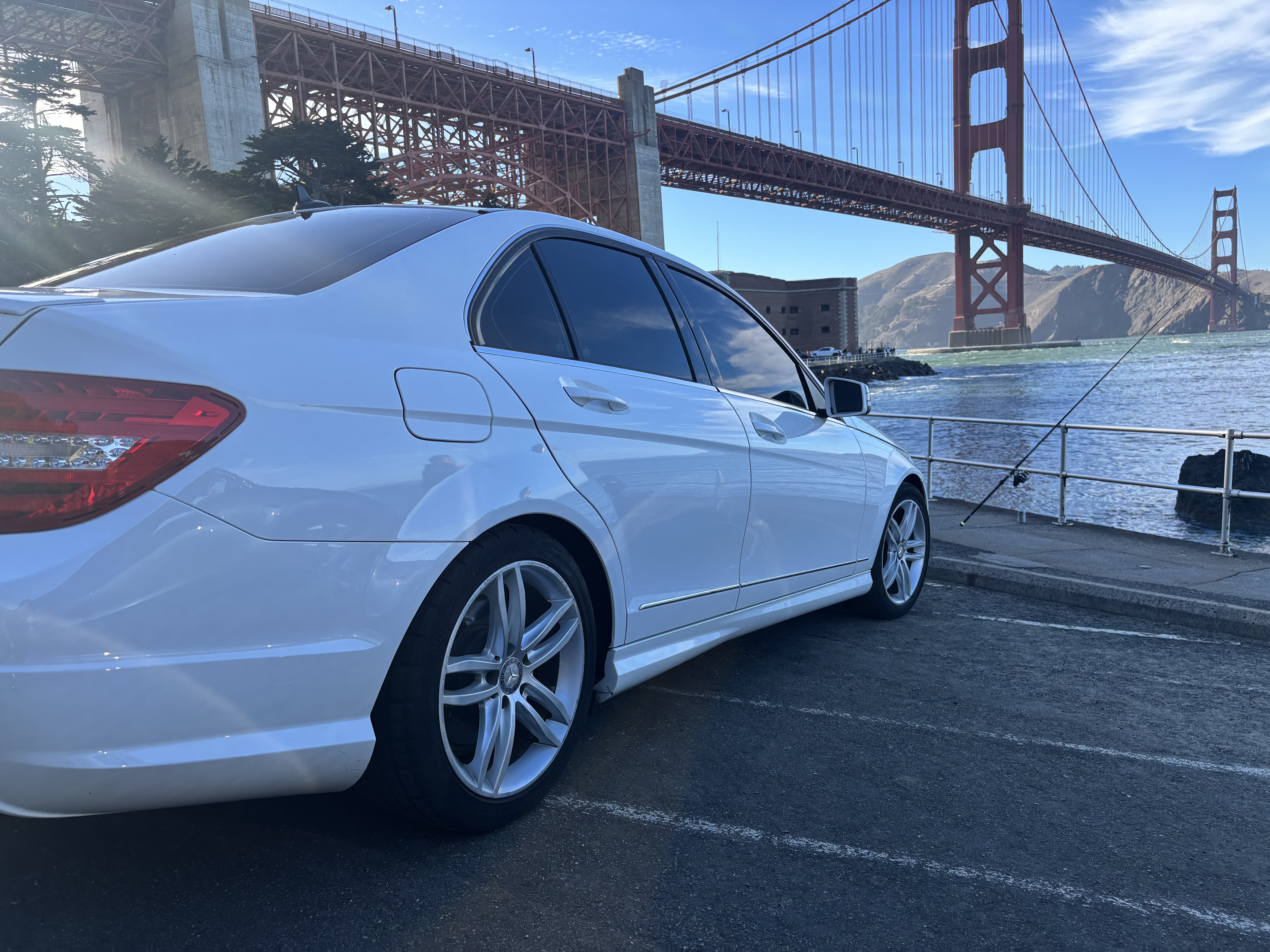 Used 2013 Mercedes-Benz C 250 Sedan image 4