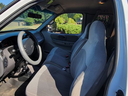 Used 1999 Ford F150 Long Bed image 5