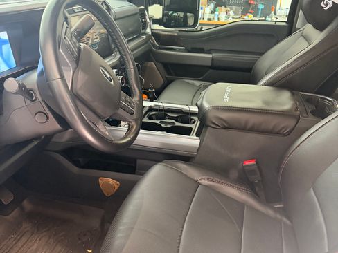 Used 2023 Ford F250 Lariat w/ Lariat Ultimate Package image 16