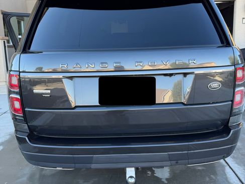 Used 2020 Land Rover Range Rover Autobiography image 4