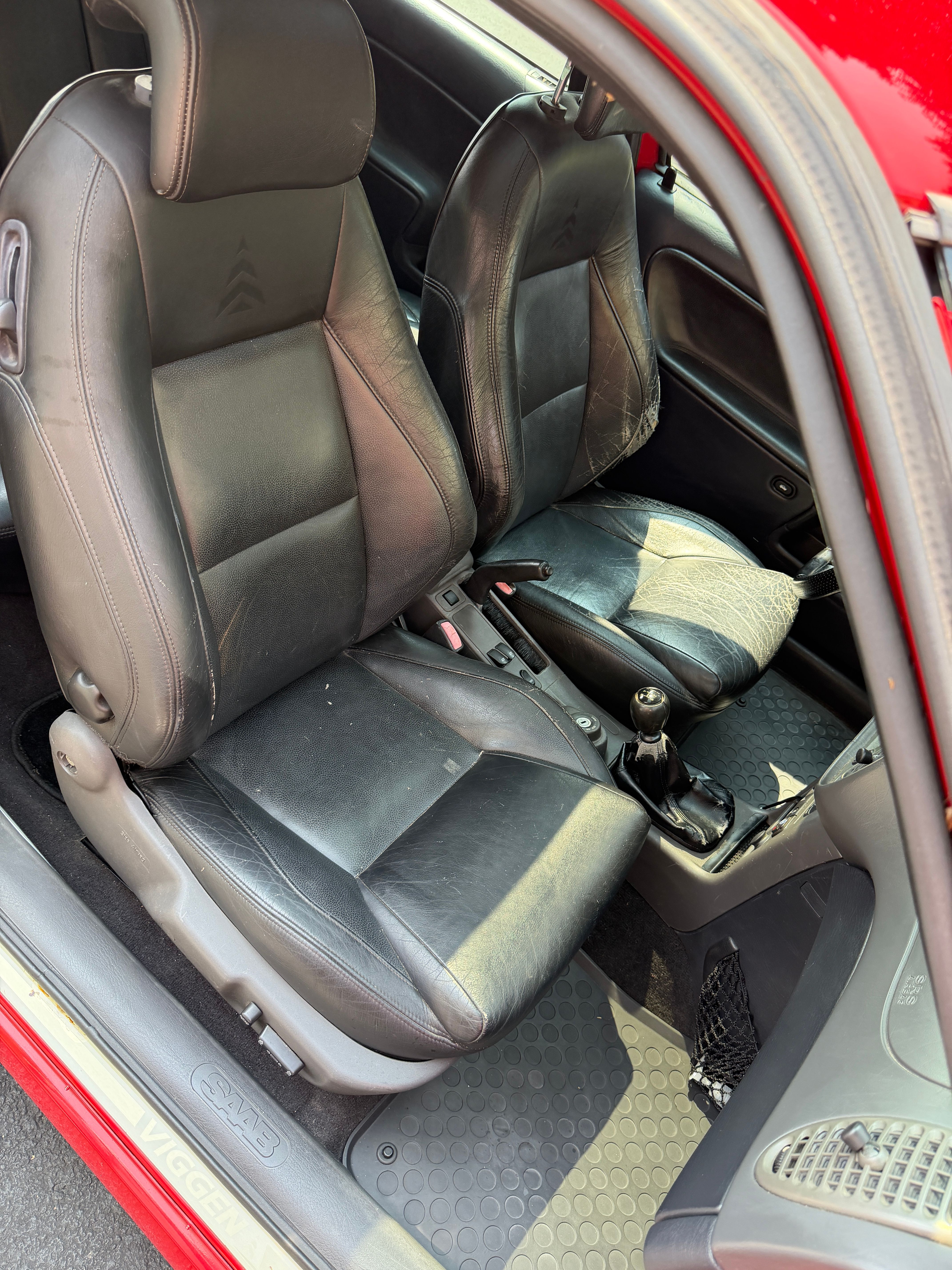 Used 2001 Saab 9-3 Viggen FWD image 19