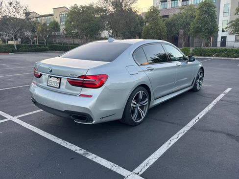Used 2016 BMW 750i xDrive image 4