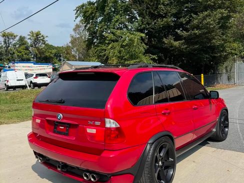 Used 2005 BMW X5 4.8is image 9