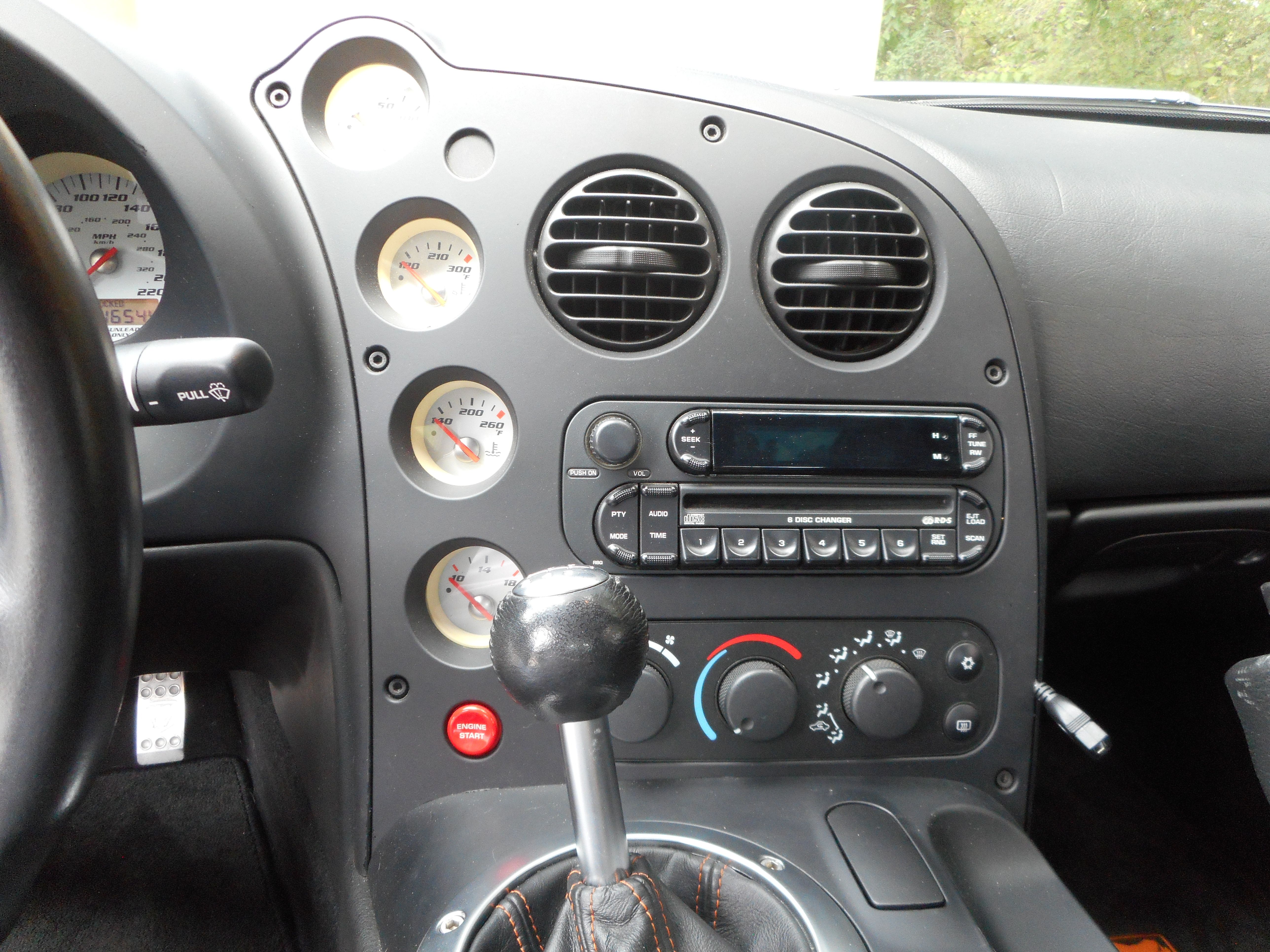 Used 2005 Dodge Viper SRT-10 w/ Copperhead Edition Group RWD image 30