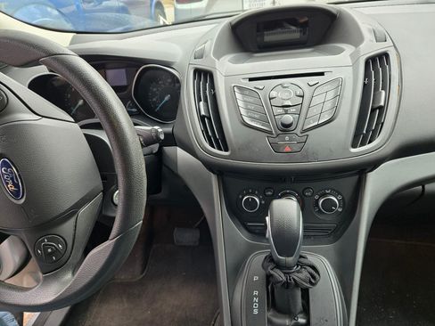 Used 2013 Ford Escape S image 8