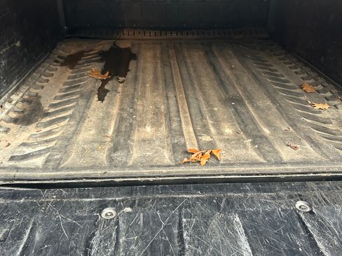 Used 2013 Chevrolet Avalanche LS w/ All-Star Edition image 11