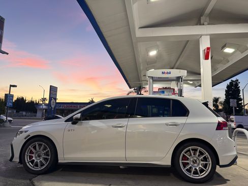 Used 2025 Volkswagen GTI S image 10