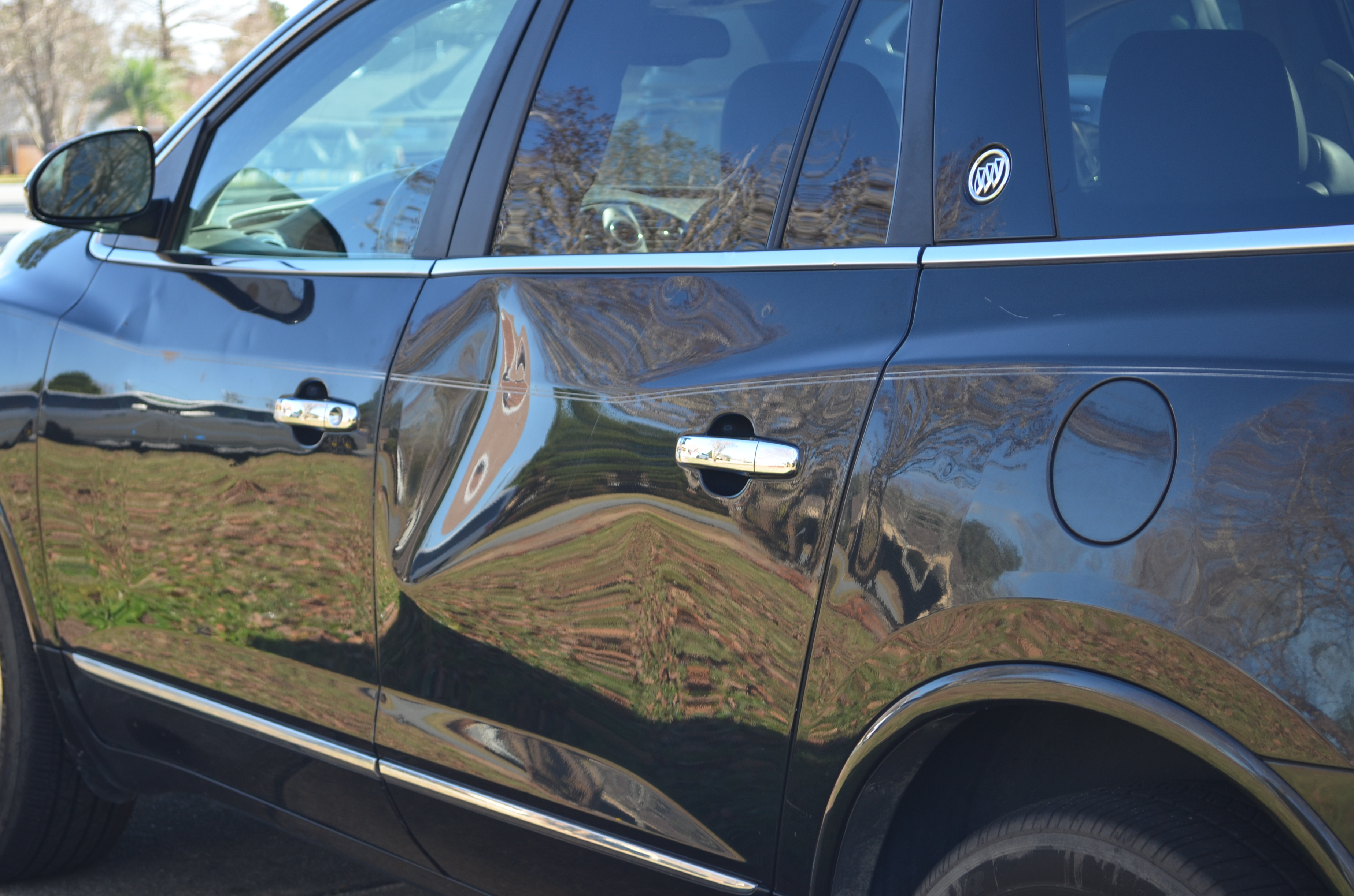 Used 2015 Buick Enclave Leather FWD image 11