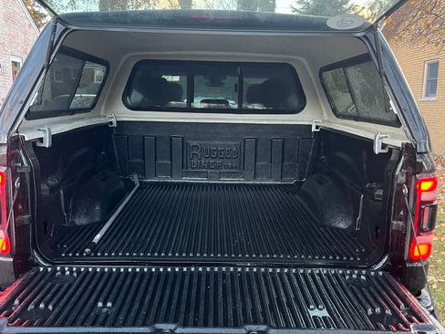 Used 2021 RAM 1500 Big Horn image 5