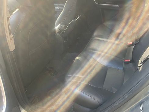 Used 2016 Volvo S60 T5 Premier image 9