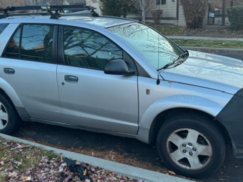 Used 2003 Saturn Vue AWD V6 image 10