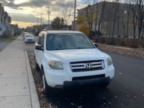 Used 2006 Honda Pilot LX image 1