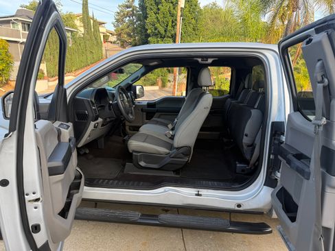 Used 2019 Ford F150 XL w/ Equipment Group 101A Mid image 5