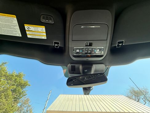 Used 2023 Ford F150 Lightning Lariat w/ Equipment Group 511A High image 22