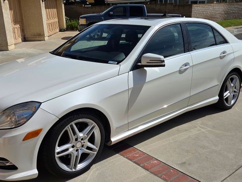 Used 2013 Mercedes-Benz E 350 Sedan image 2
