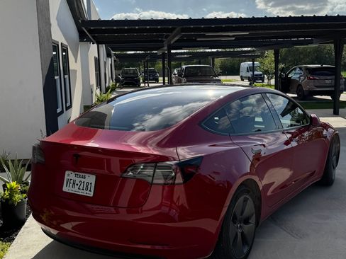 Used 2023 Tesla Model 3 Standard Range RWD image 2