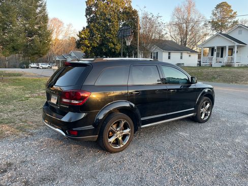 Used 2016 Dodge Journey Crossroad image 4