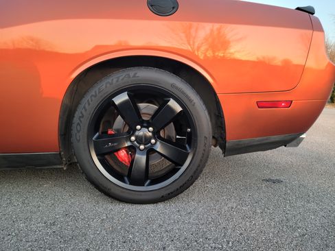 Used 2011 Dodge Challenger SRT8 w/ SRT Option Group II image 13