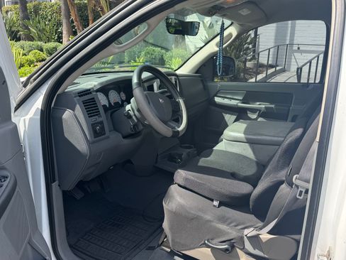 Used 2008 Dodge Ram 1500 Truck SLT RWD image 6